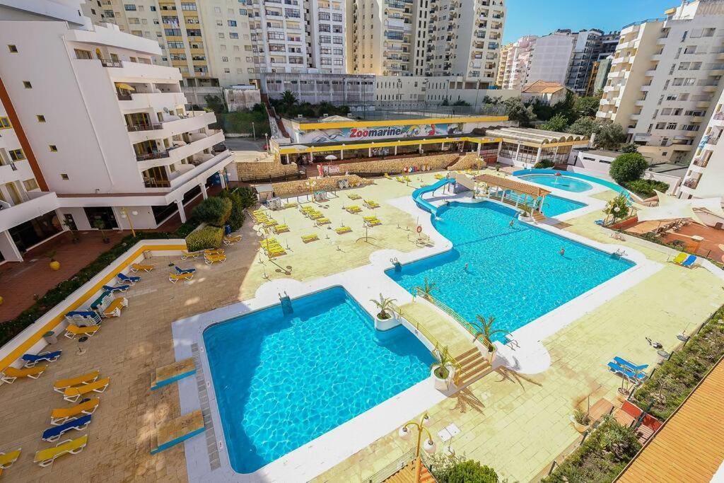 T2 With Pool, 300M From The Beach Portimao Exterior photo